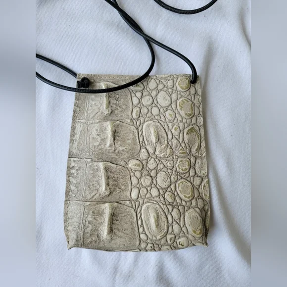 B May Crocodile Leather Purse W Card Pouch - Picture 2 of 8